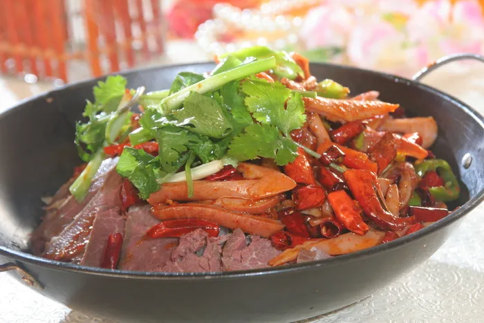 干锅驴肉板肠