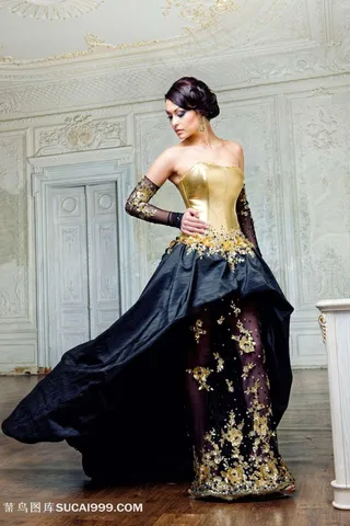 高清时尚长裙服饰美女模特素材写真图片