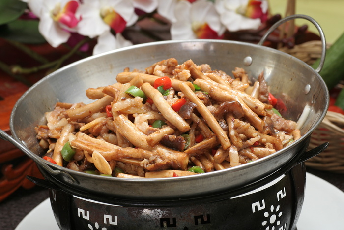 锅仔鲜茶树菇