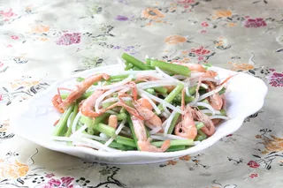 小虾豆芽炒香芹 (1)