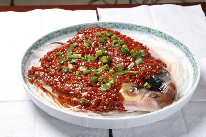 剁椒鱼头 (7)