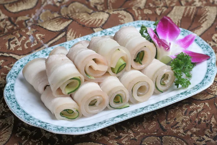 蒜泥白肉卷