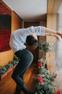 S身材美女模特*