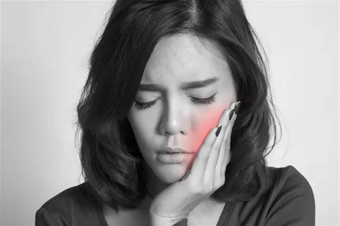 关节疼痛的女性 关节疼痛的女性