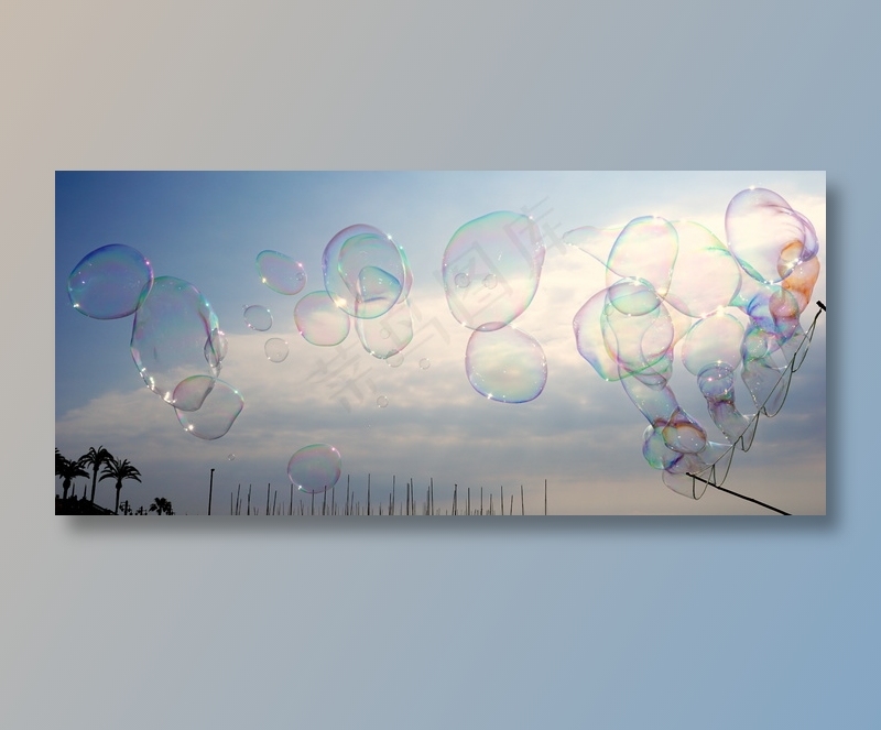 透明肥皂泡图片