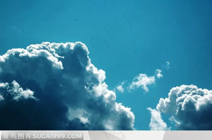 暴雨前乌云云层天空云朵白云的素材自然风景图片素材