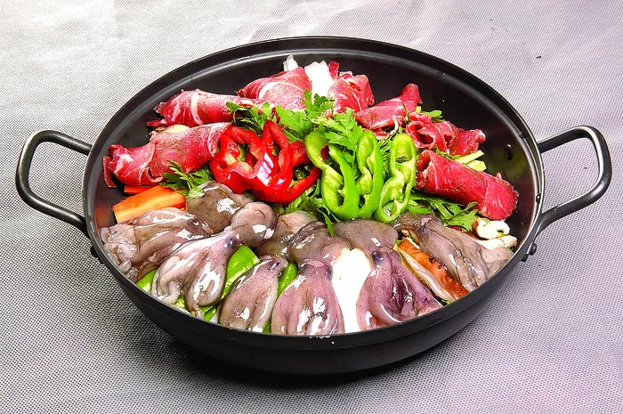 牛肉八爪鱼火锅
