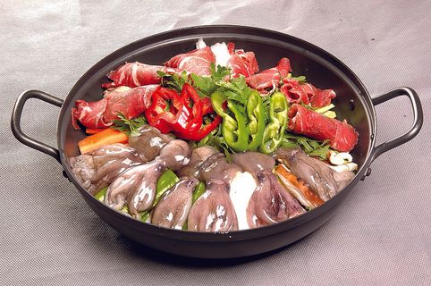 牛肉八爪鱼火锅