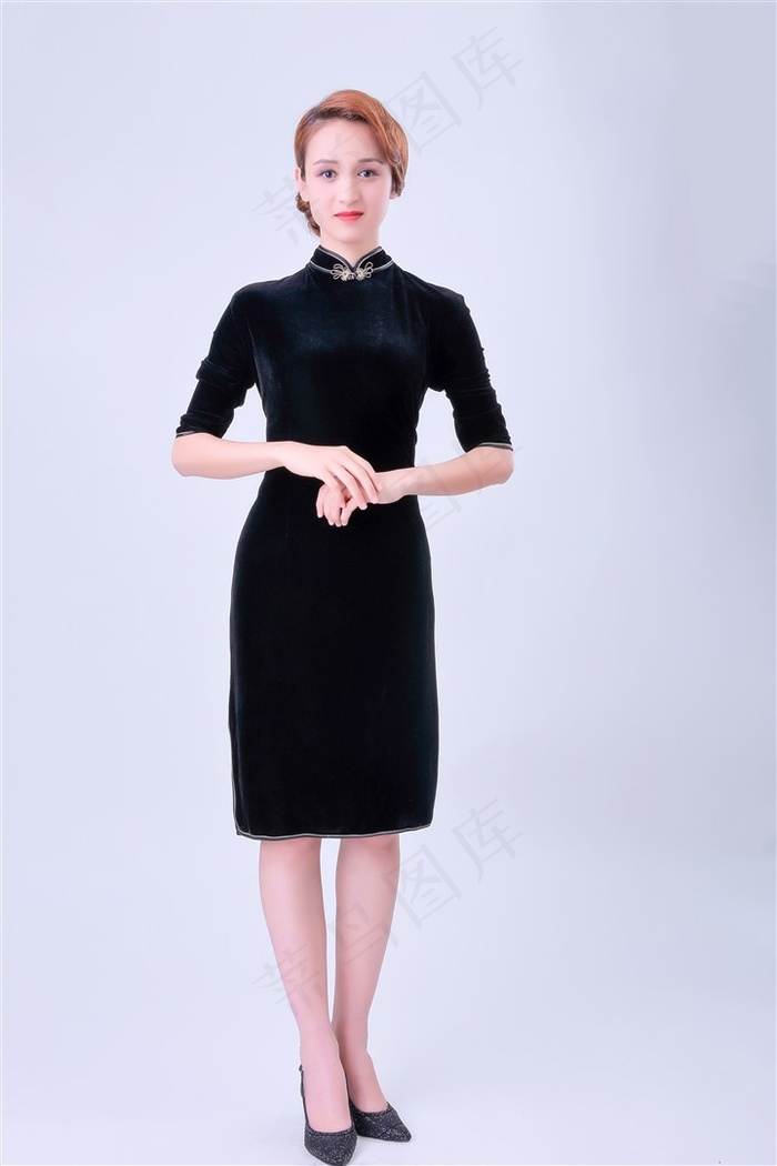 优雅的旗袍美女摄影图