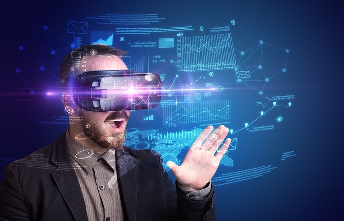 人与虚拟数据的VR互动