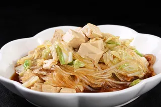 D00439白菜粉丝炖豆腐