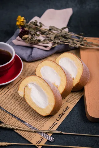 蛋糕店小蛋糕慕斯美食甜品图片