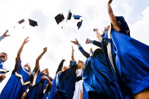 毕业季抛帽子高清背景