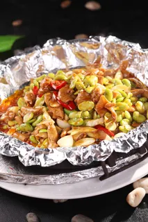 G00436铁锅肥肠 (2)