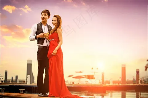 时尚恋人黄昏港口外拍写真样片 时尚恋人黄昏港口外拍写真样片