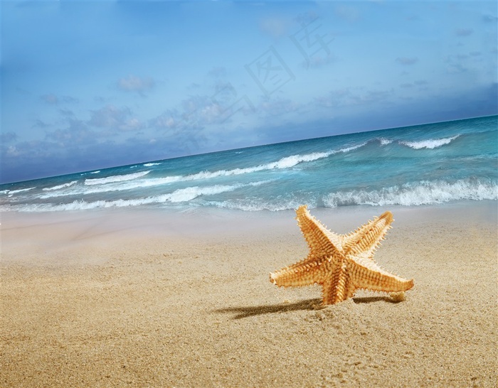 唯美夏季海滩景色图