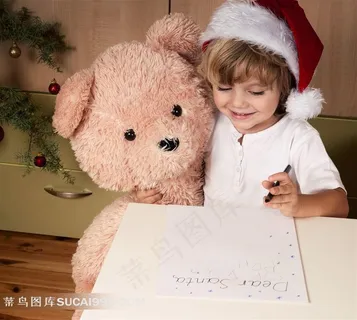 可爱儿童和玩具熊过圣诞节图片