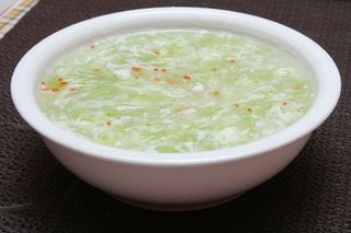 雪花苦瓜羹 12元