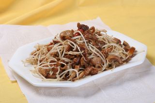 34 豆芽炒肥肠－阜平饺子城