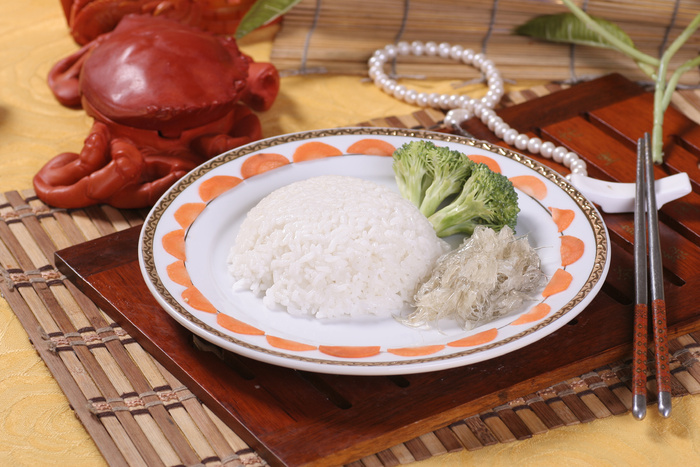 04 鱼翅捞饭-华宴都