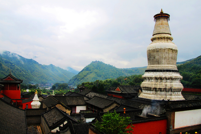 山西旅游-五台山-大白塔2