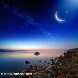 天空中的一轮弯月风景图片