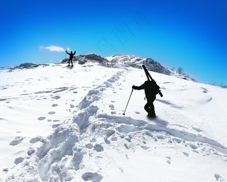 登山滑雪图片