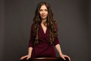 优雅气质成熟少妇图片