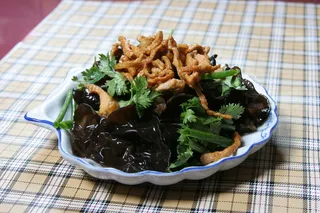 肉丝拌木耳