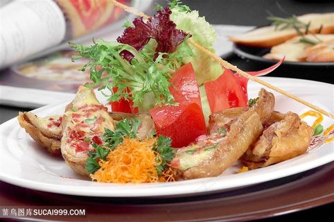 烤土豆皮的美食图片