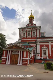 东正教修道院红色教堂建筑