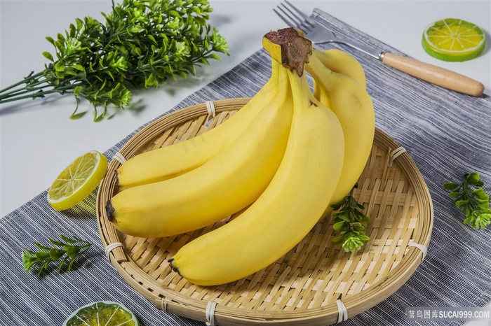 新鲜香蕉水果图片
