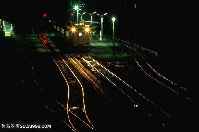 铁路火车高清风景画