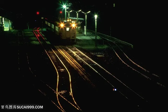 铁路火车高清风景画