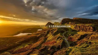 唯美大气金色山脉图片