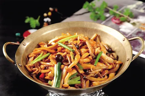 干锅美食焖锅湘菜麻辣香辣纸锅干锅三菇