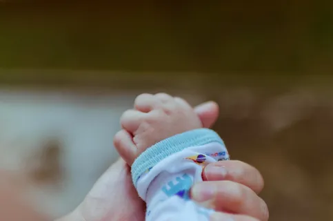 高清可爱婴儿小宝宝小手