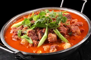 小锅牛肉48元一份