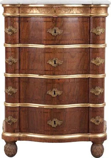 梳妆台 PNG免抠(1891x2689)