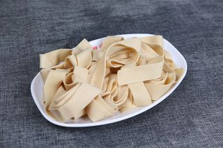 火锅菜品配菜豆腐皮豆皮腐皮