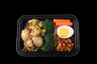 藤椒鱼块快餐盖浇饭产品成品高清大图餐盒装夜市小吃免扣