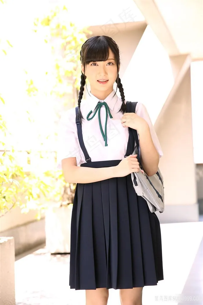 日本清纯美女学生写真图片弥生