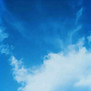 蓝天白云清新自然天空摄影图