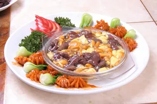 滋补鲜菌映鞭花 (1)