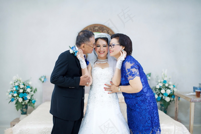 新娘室内婚纱摄影图片欣赏