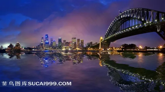 星光璀璨的城市大桥夜景