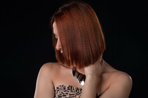 玉米烫短发发型图片