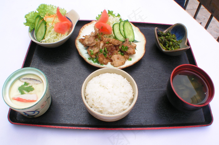 2216猪肉生姜烧套 餐