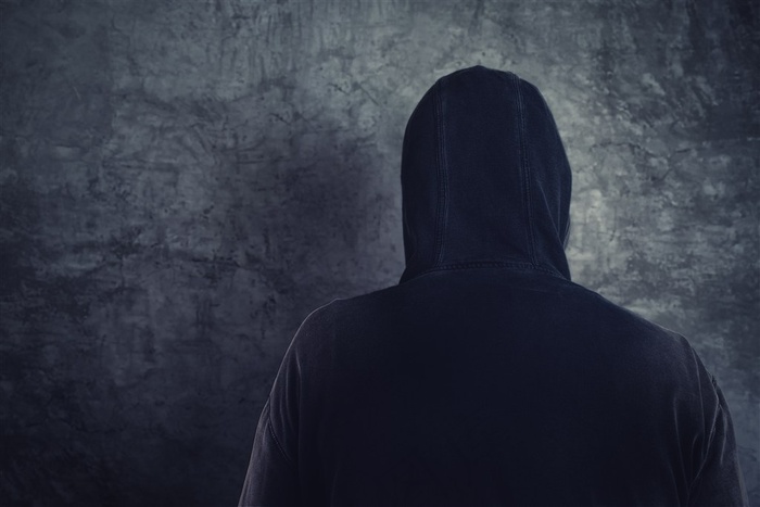 黑色的黑客图片