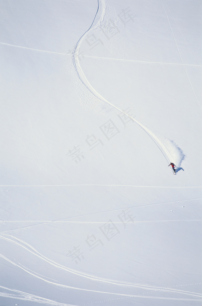 雪山滑雪图片下载